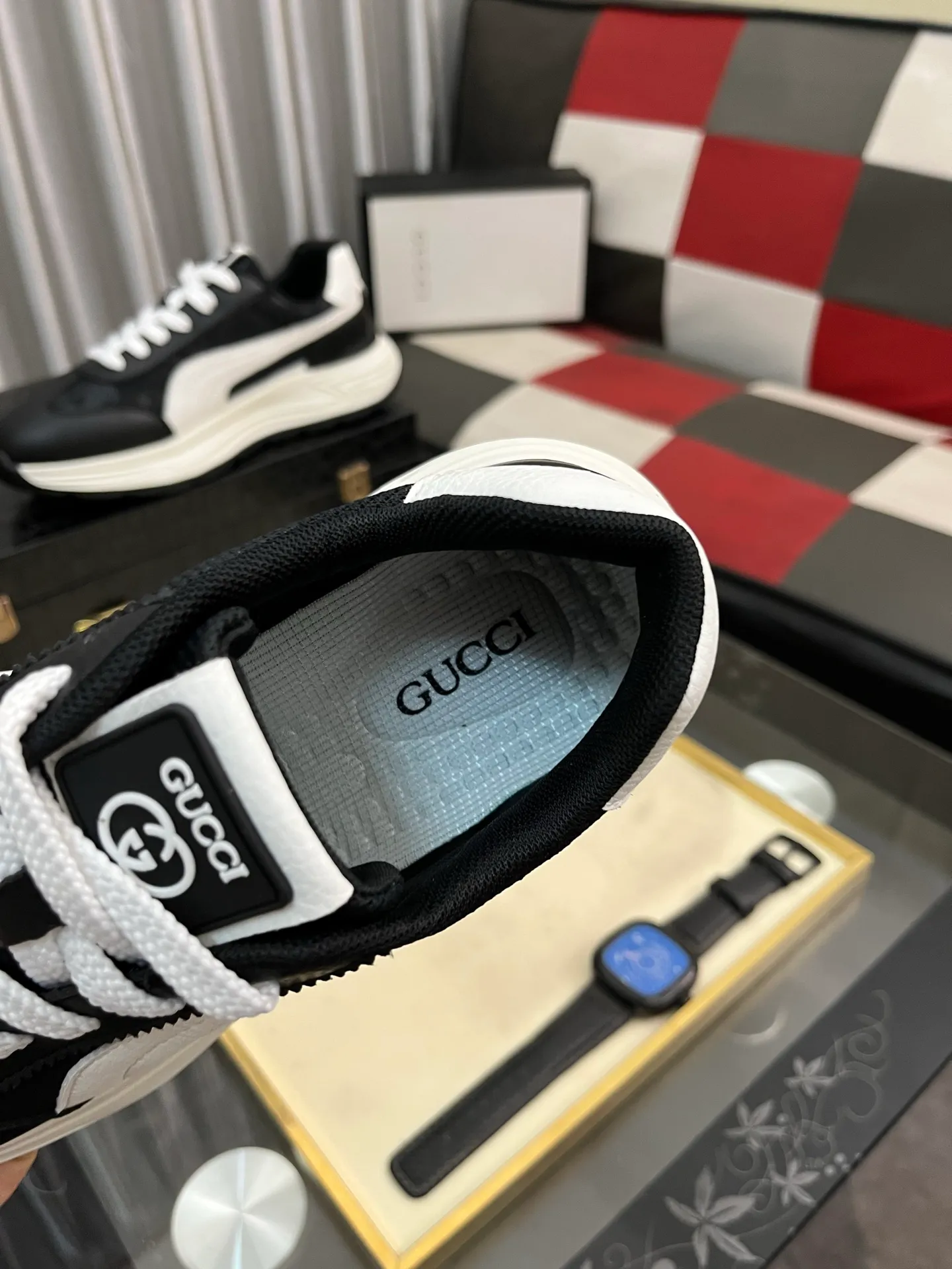 Men's Men's Shoes 💰458⌚️⌚️【GUCCI】Gucci men's latest white shoe series casual shoes! The official website is built 1:1. Upper: Made of imported cowhide, with electric embroidery ➕Inner lining: Made of high-quality first-layer pigskin, soft and comfortable. Picky material selection and exquisite workmanship give you the best enjoyment. Size: 38-443️⃣Colors available